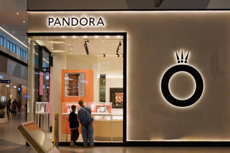 Pandora and Amazon Collaborate to Dismantle International Counterfeit Jewellery Network pandora 3